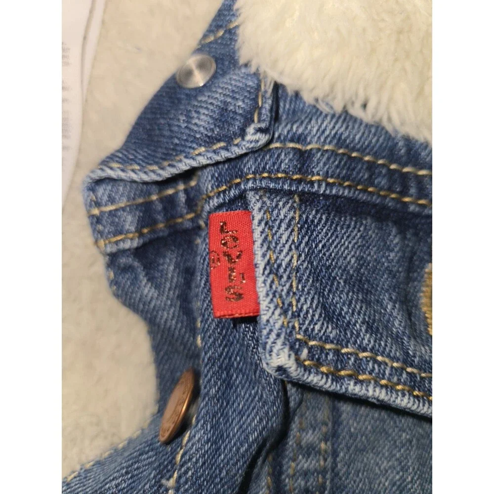 Girls Levi Strauss Denim Jacket With Sherpa Lining Size M 10-12 Years